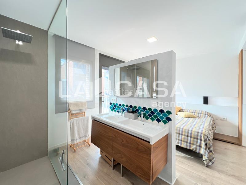 Foto 13a69a3d-8fbe-43a6-913d-2624d6b09d05. Maison avec chauffage parking piscine dans Progrés - Pep Ventura Badalona