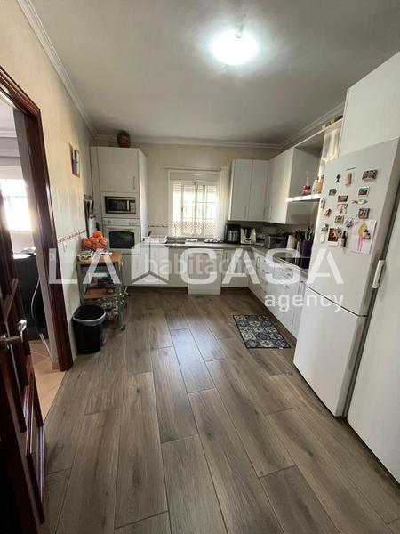 Foto 35e23794-d9ad-42e7-9b1f-78dbb7db3c7b. House with parking in Vista Azul - Consolación Dos Hermanas