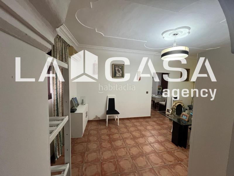 Foto 7febdb88-f85e-4eb4-89b6-72b521e79fa9. House with parking in La Motilla - Fuente del Rey Dos Hermanas