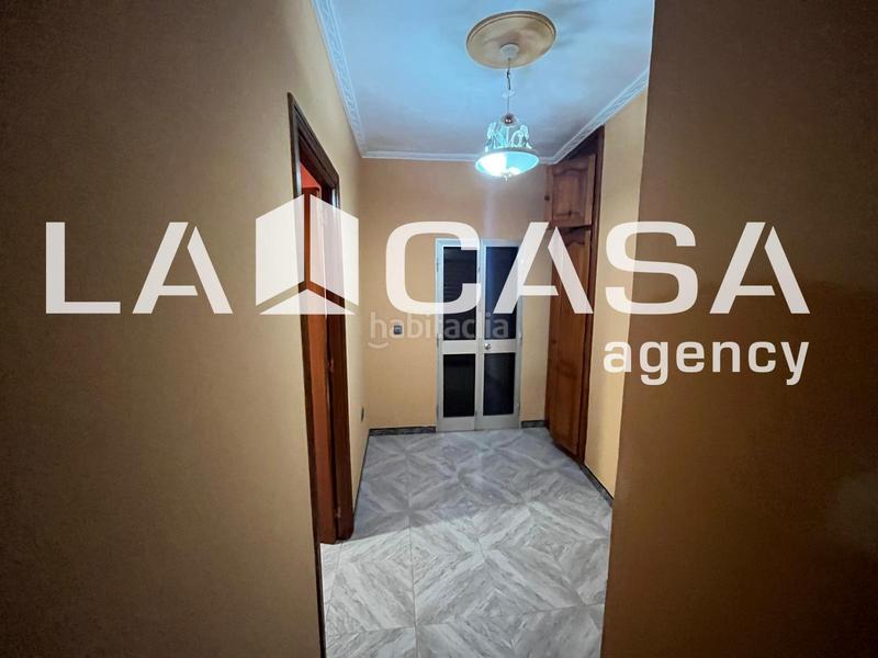 Foto 808aad3b-766c-47e4-9753-5ee404483f06. House with parking in La Motilla - Fuente del Rey Dos Hermanas