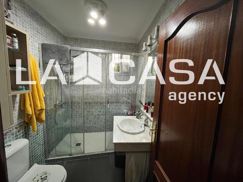 Foto f376f188-778b-4ed4-9d9b-2431835c9938. House with parking in La Motilla - Fuente del Rey Dos Hermanas