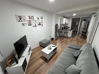 Appartement  Carrer de rafael campalans. Piso carrer de rafael campalans, lhospitalet de llobregat