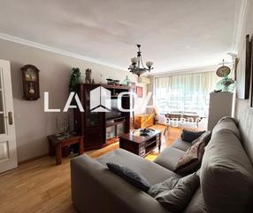 Piso  Grupo los príncipes p v. Piso grupo los príncipes, sevilla