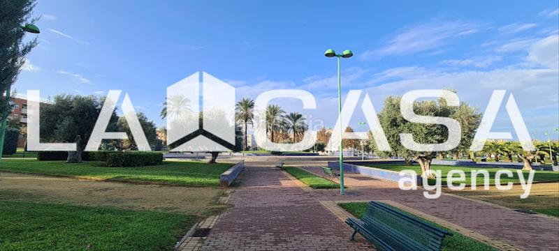 Foto 0a829f5d-9c87-413f-98c4-a6334c08ba51. Appartement dans Centro - Doña Mercedes Dos Hermanas