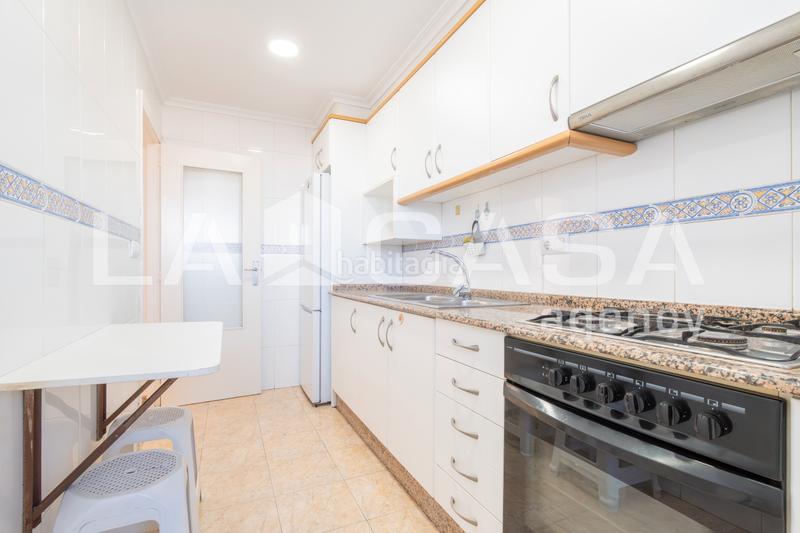 Foto 54f0359c-8f0a-41cc-89b1-9f9d940ae4ee. Appartamento con riscaldamento in Trinitat Valencia