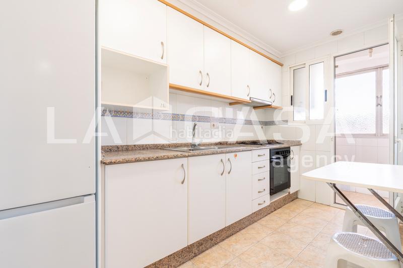 Foto d8ba9737-8edb-42b8-98ca-226272d5586f. Appartamento con riscaldamento in Trinitat Valencia