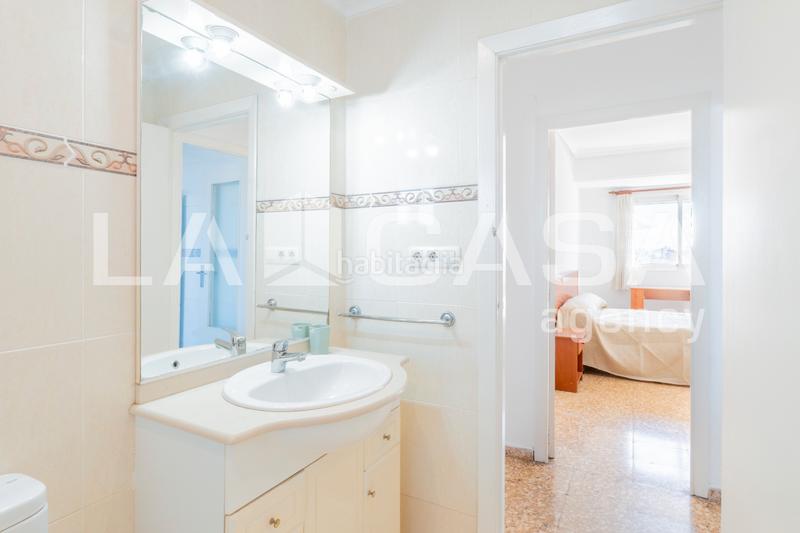 Foto f7c1cebf-0657-4cea-9fc5-51300dd494e4. Appartamento con riscaldamento in Trinitat Valencia