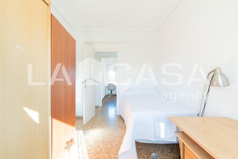 Foto d8d33f4d-659d-4cf3-a733-2c9d94eb5477. Etagenwohnung mit heizung in Trinitat Valencia