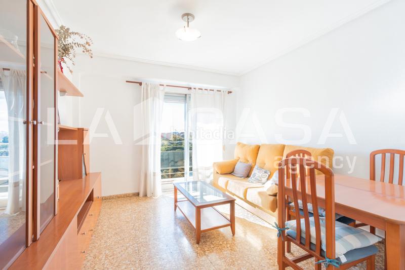 Foto f14c3d75-56f5-4042-829b-92a1a1c7bdfa. Etagenwohnung mit heizung in Trinitat Valencia