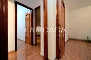 Piso  Carrer de sant iscle. Ideal piso en virrey amat