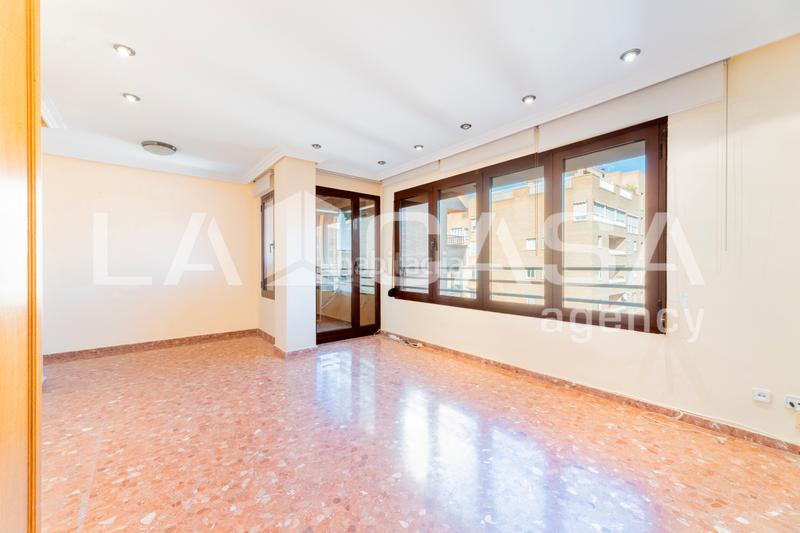 Foto 38125014-d2a8-4697-ae2d-9b09ff55a1f3. Etagenwohnung in Barrio de Benimaclet Valencia