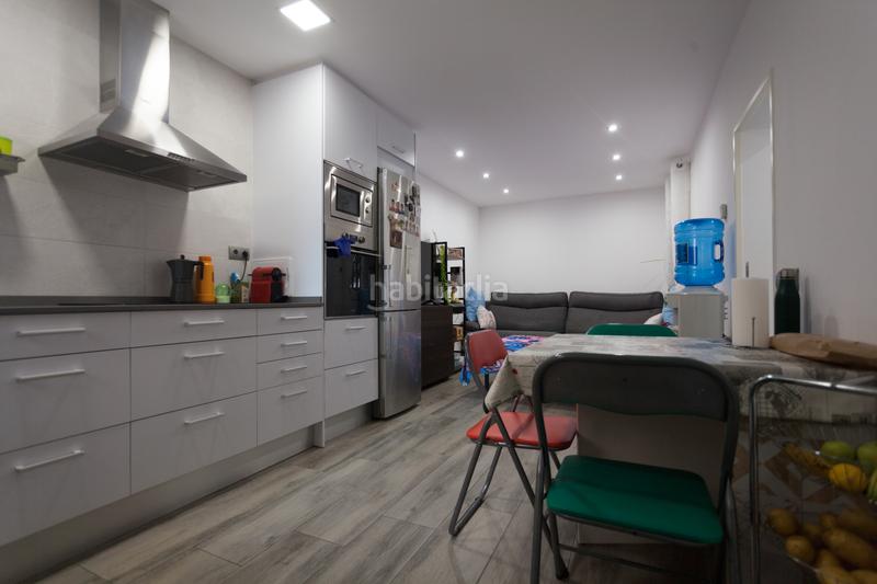 Foto 33493661-a38d-48eb-8c95-b66090834ed5. Planta baja piso en venta en calle de ramon i cajal en Castelldefels