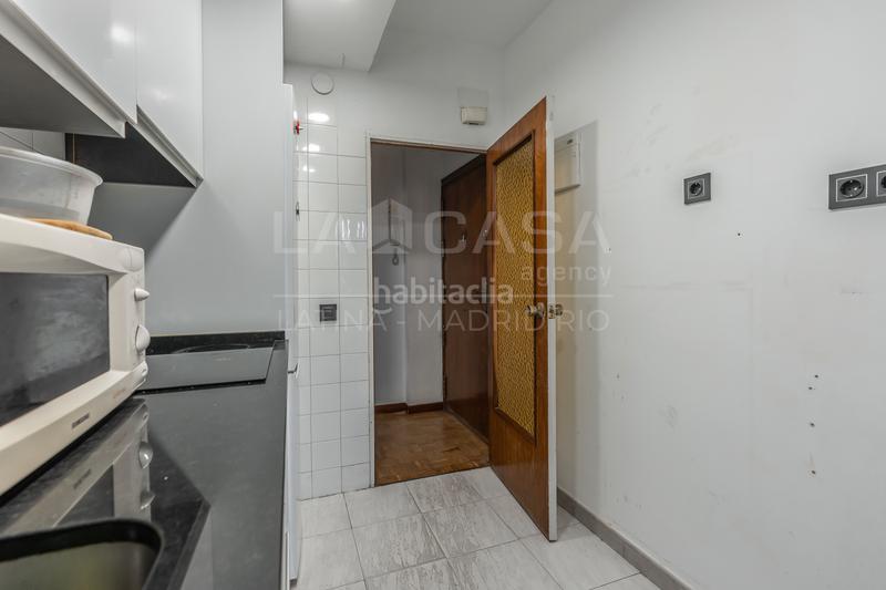 Foto 3c68977d-768d-4d2f-8bae-cafb1fb63a0d. Piso en Lucero Madrid