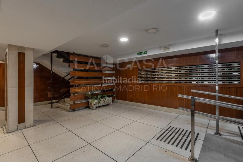 Foto e5f2a60e-687e-4c60-b029-eda226de0ae1. Piso en Lucero Madrid