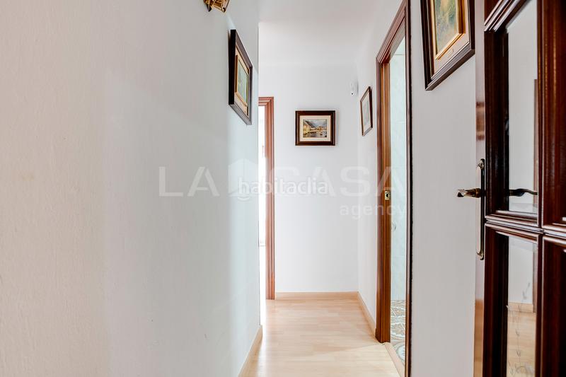 Foto bb21126f-aeca-48a6-b34e-e59ff5ccd132. Attique dans Centre Hospitalet de Llobregat (L´)