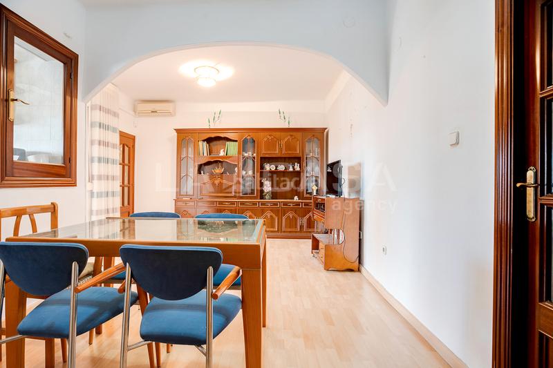 Foto 5a868e77-cfa7-4dbd-a878-9ea900afa7c1. Penthouse in Centre Hospitalet de Llobregat (L´)