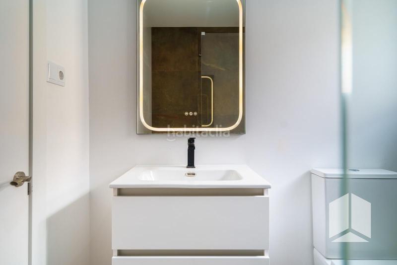 Foto 91ae1044-bbe4-4f40-b255-b2327029e259. Planta baixa a Lluminetes Castelldefels