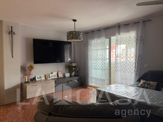 Pis  Urbanización sector triángulo. Piso en centro de montequinto