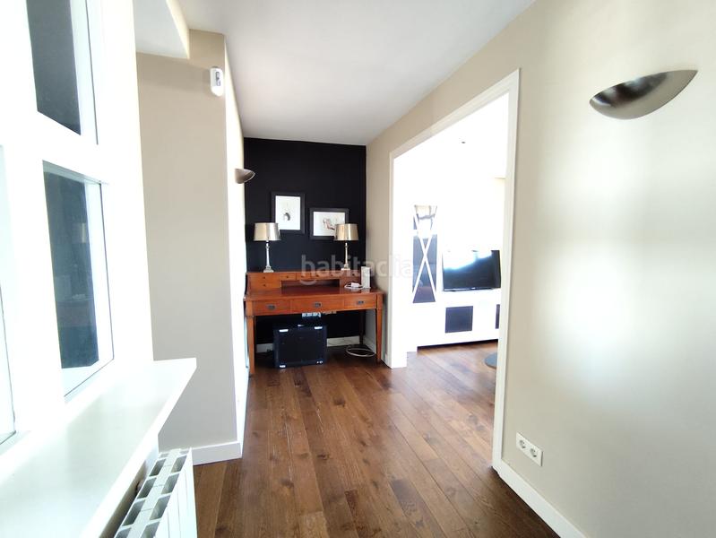 Foto 06bf6961-5640-469b-bf68-607d8613c6dc. Attico con riscaldamento in Les Planes Hospitalet de Llobregat (L´)