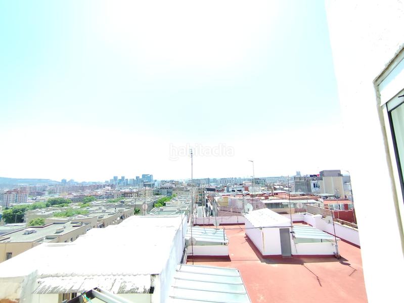 Foto b2536fd2-2976-4e46-b71f-a8c88acacebb. Attico con riscaldamento in Les Planes Hospitalet de Llobregat (L´)