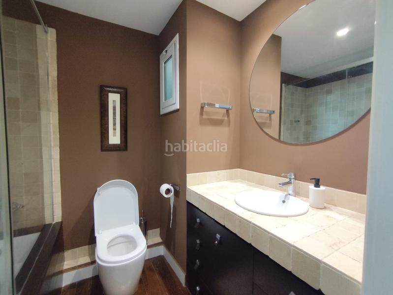 Foto d2e60ace-5d04-4cc8-be3b-ccd27f8cdf3b. Attico con riscaldamento in Les Planes Hospitalet de Llobregat (L´)