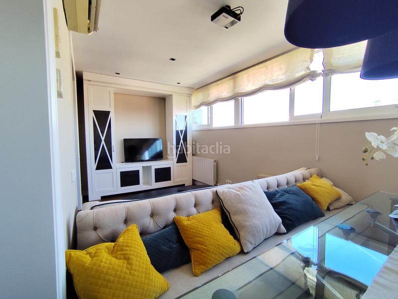 Foto d6e62a3f-89c2-41e6-8cf8-764cdc2c6a01. Attico con riscaldamento in Les Planes Hospitalet de Llobregat (L´)