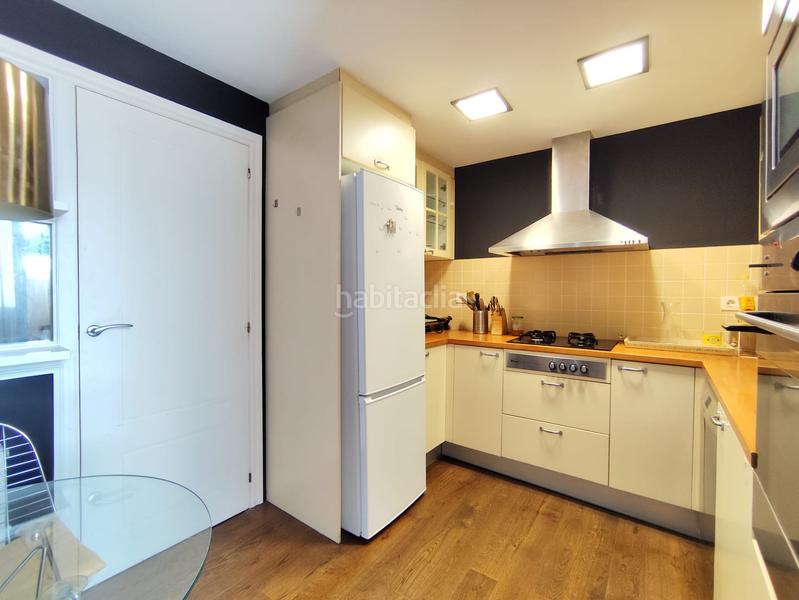 Foto e532da53-59ab-486b-b1a8-859e5e3528f1. Attico con riscaldamento in Les Planes Hospitalet de Llobregat (L´)