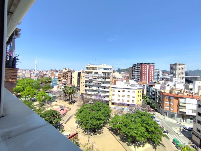 Foto ec80fa41-5597-4fa1-bed0-98fcdc107973. Attico con riscaldamento in Les Planes Hospitalet de Llobregat (L´)