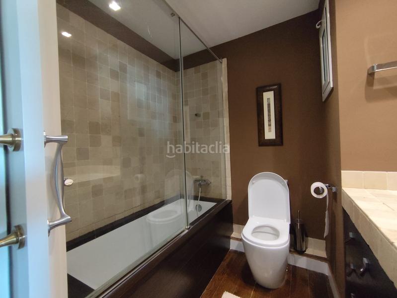 Foto feed64d2-3497-4424-ad3c-f7ca0fe7cde4. Attico con riscaldamento in Les Planes Hospitalet de Llobregat (L´)