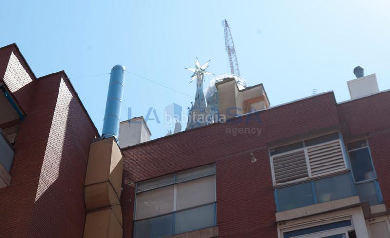 Foto 4360c154-3bcf-409e-8fd9-41ddf4955d9b. Loft a Sagrada Família Barcelona