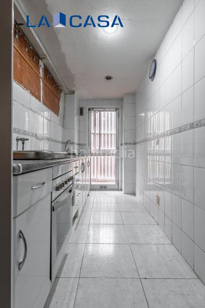 Foto 6da1ddfc-7e12-4649-ac3b-53b14ff2fa43. Piso en Acacias Madrid