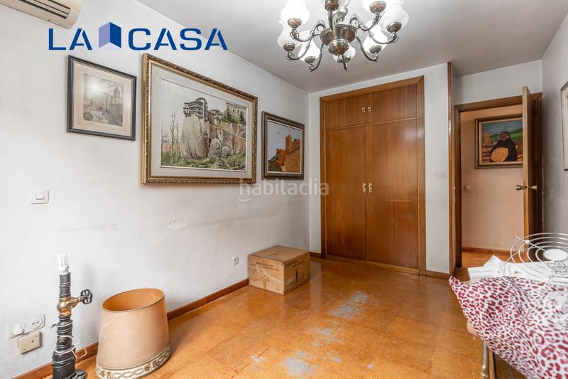 Foto ced119eb-54a1-4f1a-8798-b11c67d5e1af. Piso en Acacias Madrid