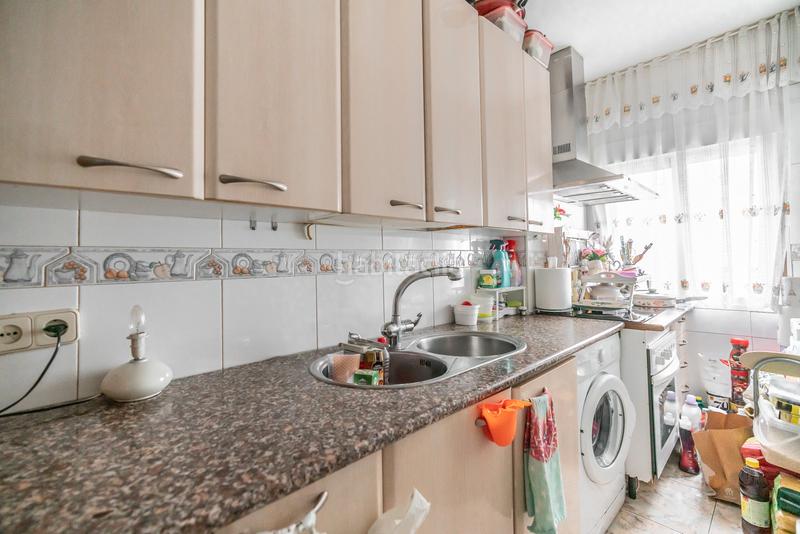 Foto 9f38aa12-9827-405e-b7da-1a3f8780bc3c. Ático piso en venta en calle de alonso carbonell en Madrid