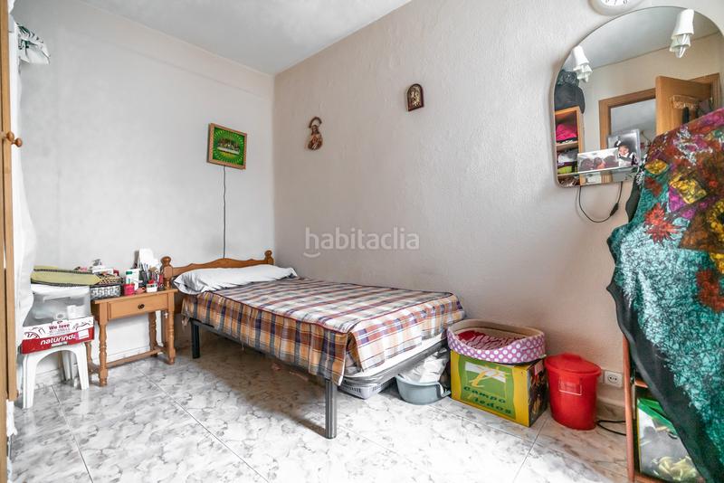 Foto e5580d87-d55a-4940-94e3-8727d7d76522. Ático piso en venta en calle de alonso carbonell en Madrid