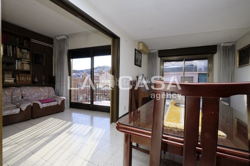 Foto 94f522e9-5d5d-4f00-b972-8bcdccd667e0. Pis amb calefacció a Vilapicina - Torre Llobeta Barcelona