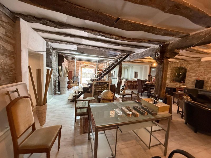 Foto eb9aeefb-c4f0-4629-aa3d-f7d8e524bd3b. Casa amb aparcament a Valle de Mena