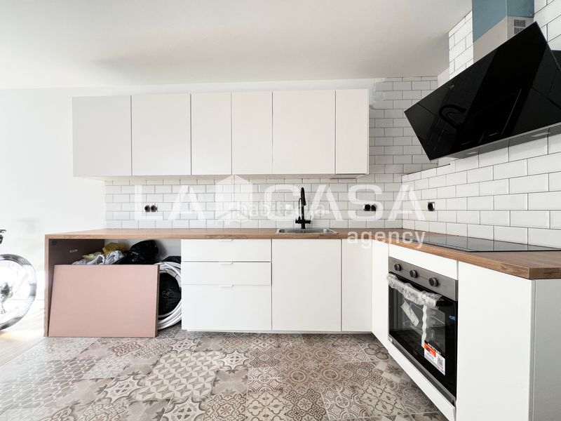 Foto 2b261310-966d-443b-83bc-36b5e2668469. Dúplex a Llefià Badalona