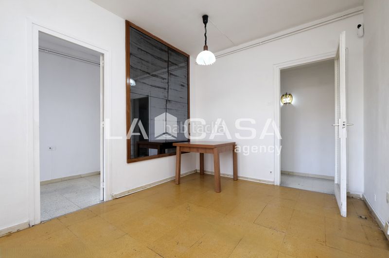 Foto 8b628693-d820-411a-85dd-cf6ca5a6a2c0. Pis amb calefacció a Vilapicina - Torre Llobeta Barcelona