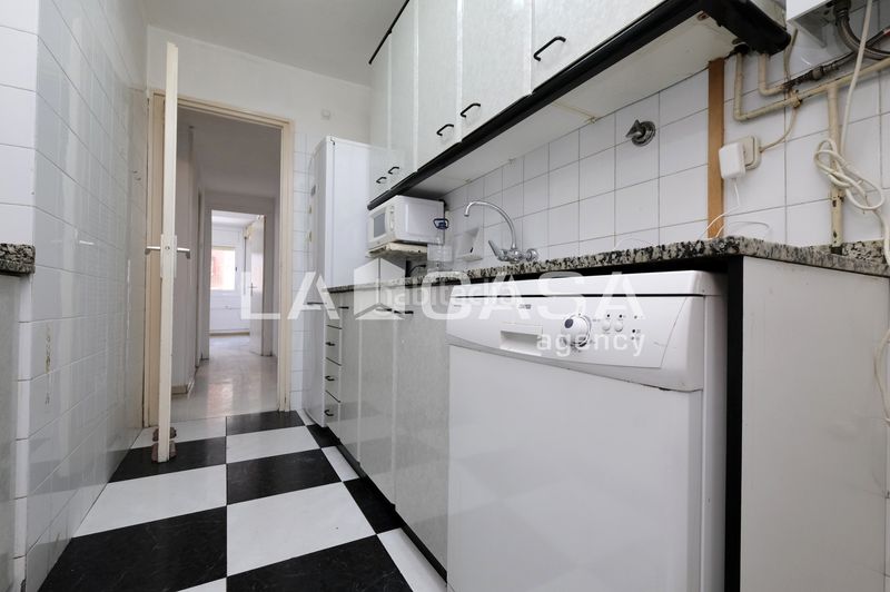 Foto e88a75fd-c286-426a-8fd3-78fb2c193d08. Pis amb calefacció a Vilapicina - Torre Llobeta Barcelona