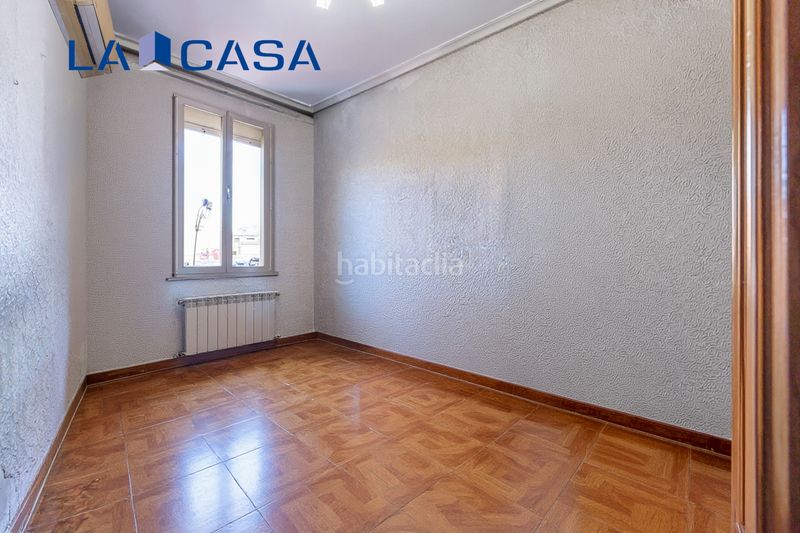 Foto 7a2c6f70-6f44-45c0-a9a9-0a03557a9f1c. Pis amb calefacció a Delicias Madrid