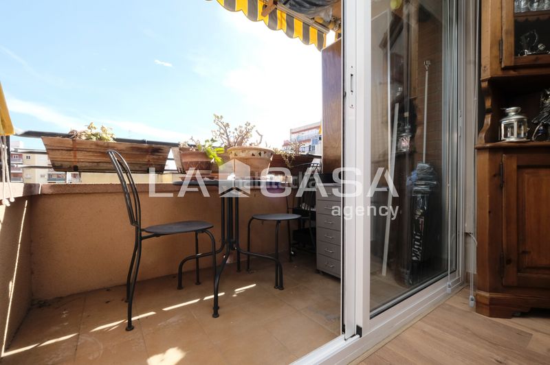 Foto 0f2bd5b2-c76c-461c-a911-a8a85c65d354. Pis a Porta Barcelona