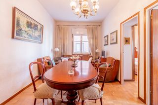 Flat  Calle de antonio lópez. Amplio piso en venta de 4 dormitorios con terraza junto a madrid