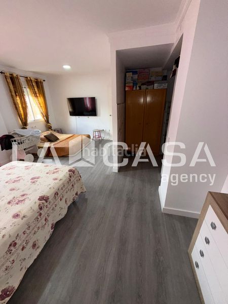 Foto 6d9748d7-fe09-42f5-9632-cccb79c2a34a. Pis amb aparcament a Arco Norte - Avda España Dos Hermanas