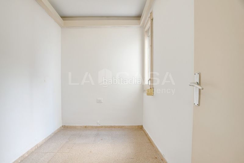 Foto 18da9c12-76c8-4f3c-86c9-07afe2da4f93. Pis a Fort Pienc Barcelona