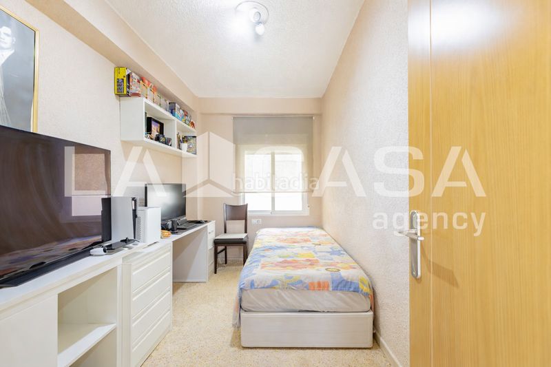 Foto d464e1a3-72db-41fd-ba35-c4a7aca71f2a. Pis a L´Illa Perduda Valencia