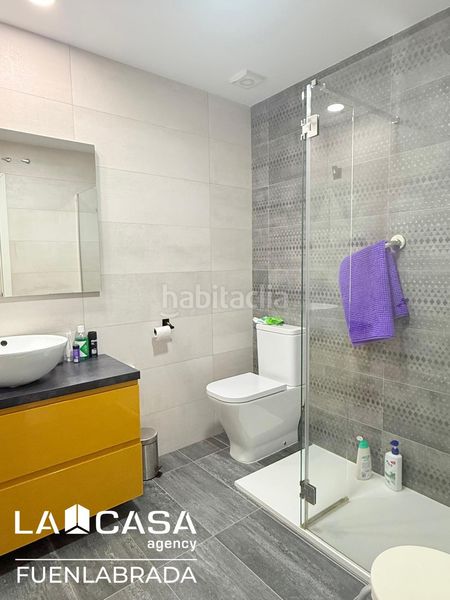 Foto 1bd4e078-93f9-44ba-b983-60b25e8f2c71. Casa adossada amb aparcament piscina a Griñón