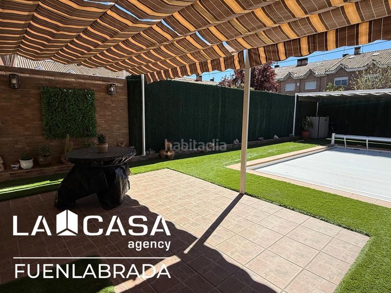 Foto 4550e577-52f5-4792-8d58-8a2823d358c7. Casa adossada amb aparcament piscina a Griñón