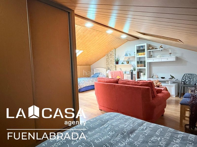 Foto e74f7c6d-8cd3-49b1-886f-ee507294b355. Casa adossada amb aparcament piscina a Griñón