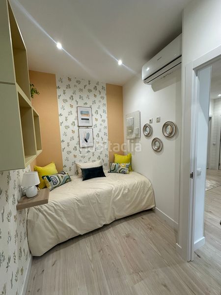 Foto cda43d14-074a-41d2-b187-d8c005c5da3c. Pis amb calefacció a Embajadores-Lavapiés Madrid