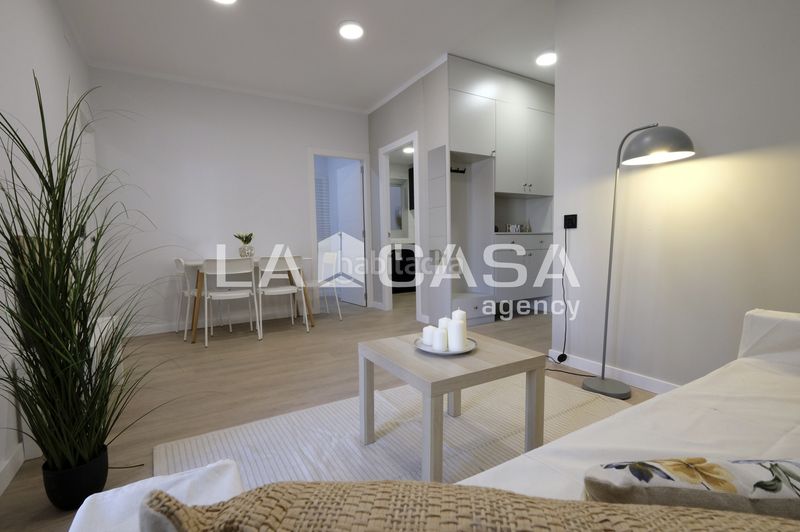 Foto 2eece967-5d90-4411-bb3c-6da01f695af2. Pis a Vilapicina - Torre Llobeta Barcelona